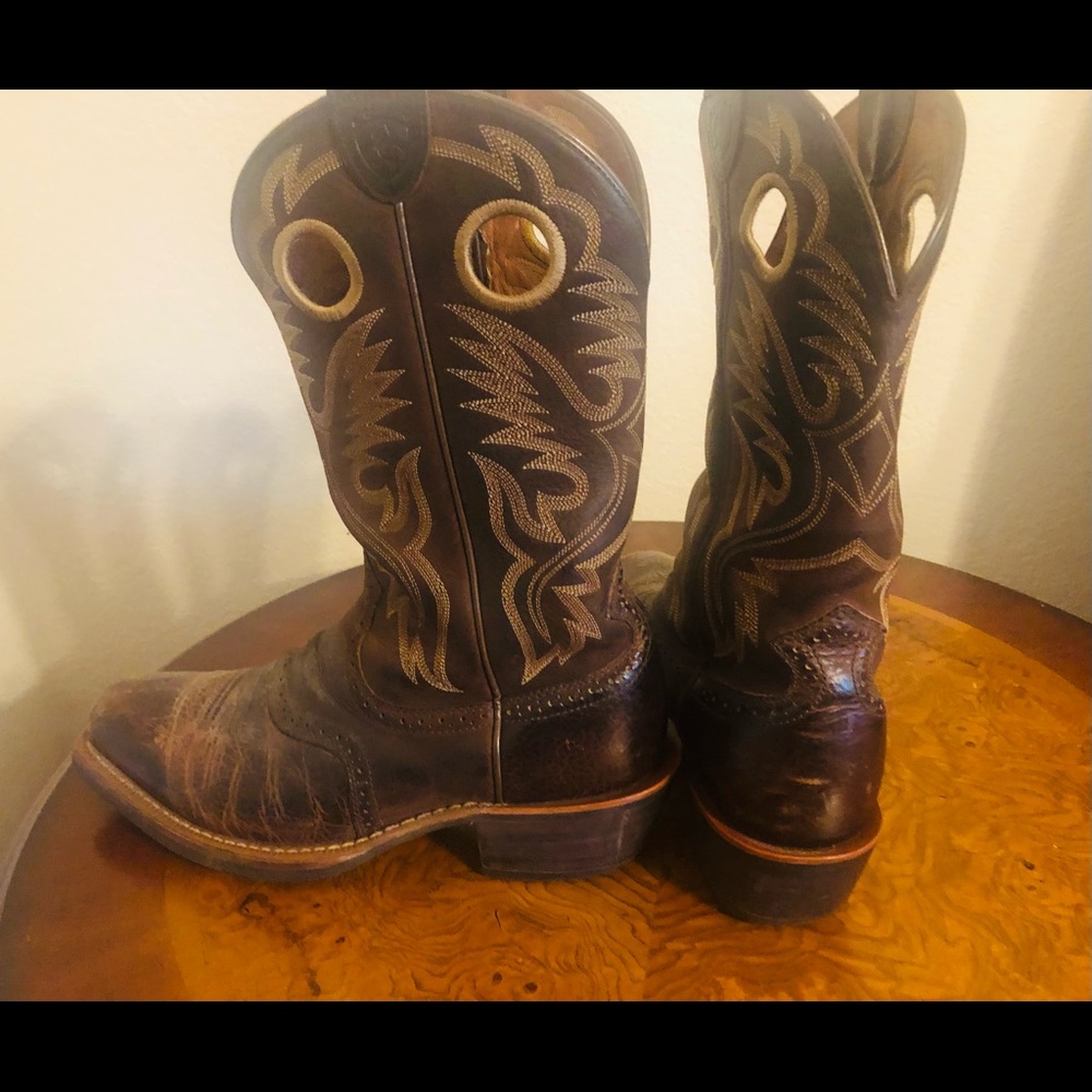 Men’s cowboy boots
